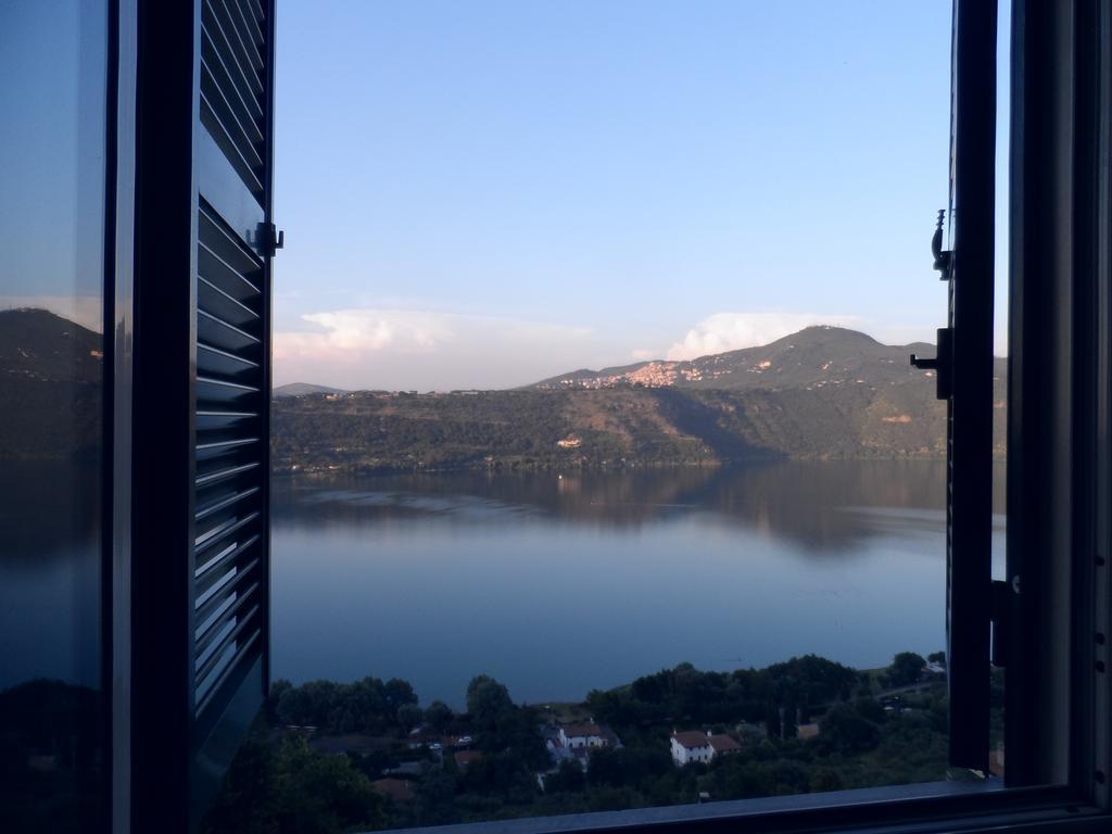 Albergo Lucia Pagnanelli Castel Gandolfo Rum bild